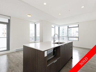 Vancouver West Apartment/Condo for sale:  2 bedroom 757 sq.ft. (Listed 2021-03-24)