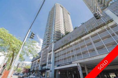 Downtown NW Apartment/Condo for sale:  2 bedroom  Stainless Steel Appliances, Granite Countertop, Tile Backsplash 779 sq.ft. (Listed 2020-08-13)